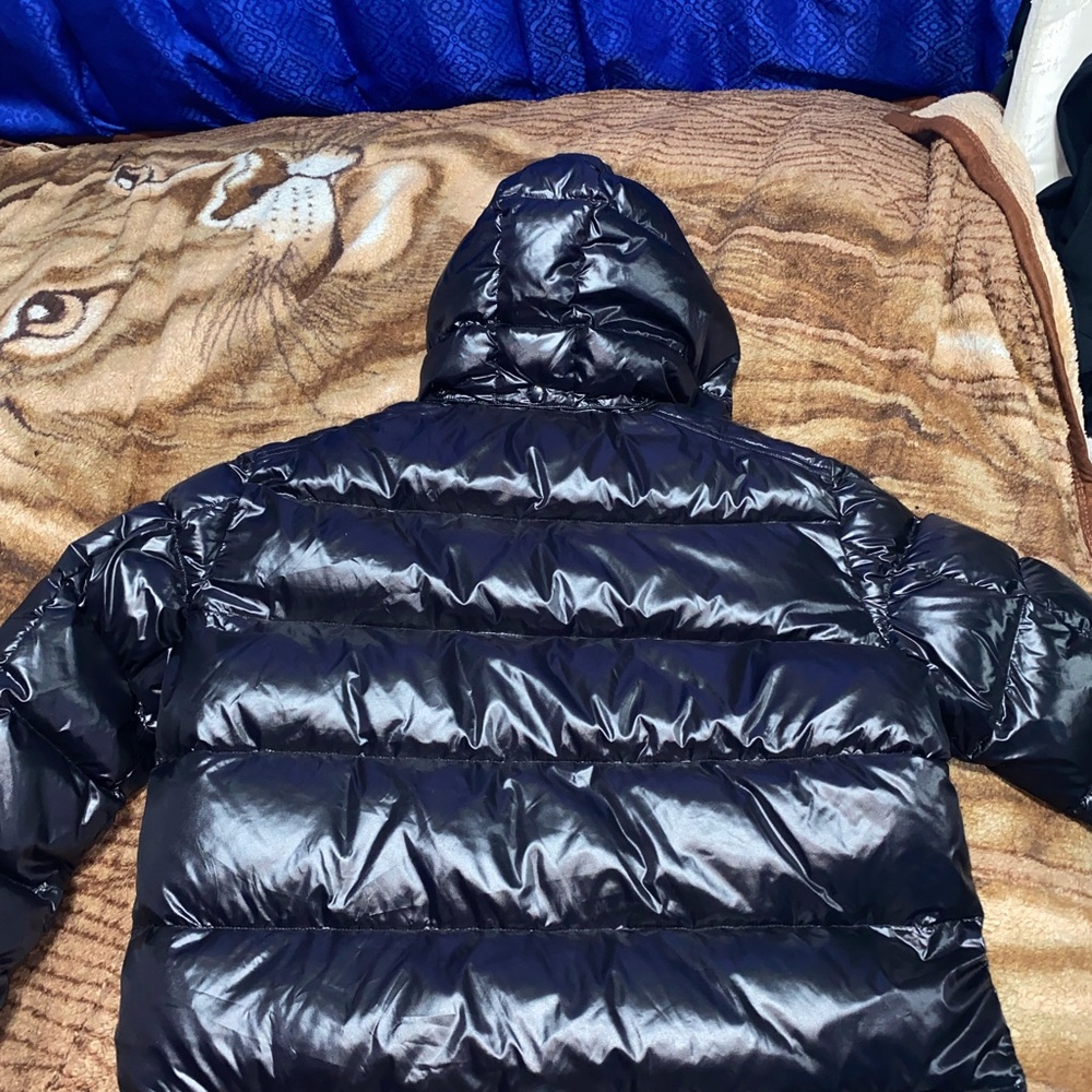 Moncler maya